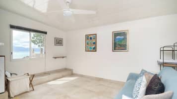 Televisie en een kantoor