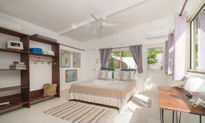 2 bedrooms, desk, iron/ironing board, WiFi