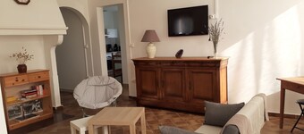 Gîte "les Volets Bleus" : Calme et Grands Espaces au Coeur du Pignada Landais