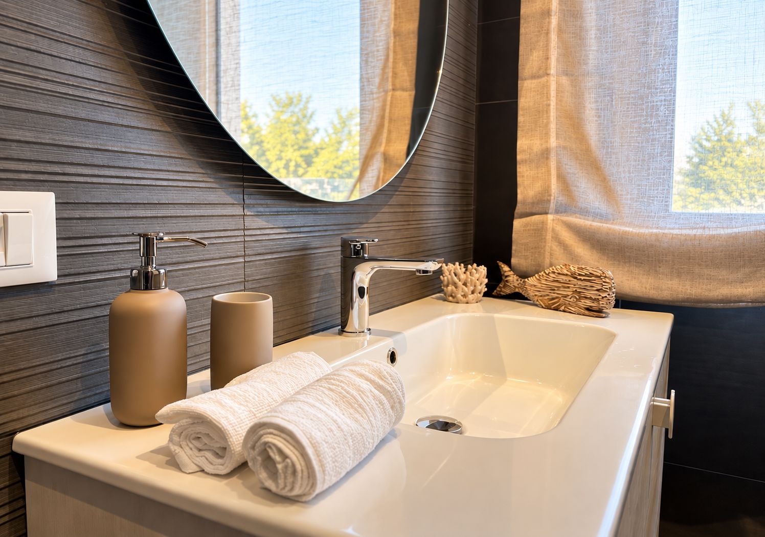 Dusche, kostenlose Toilettenartikel, Haartrockner, Bidet