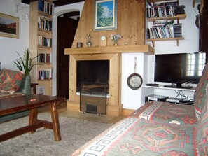 TV