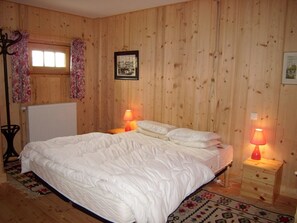 5 bedrooms, free WiFi