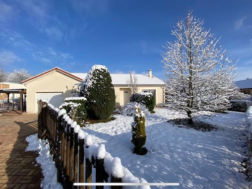 Charming House Near Epinal - Terrace, Enclosed Garden, and Modern Amenities