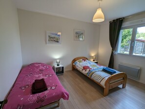 3 Schlafzimmer, kostenloses WLAN, Bettwäsche