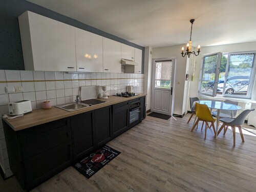 Gîte lumineux avec jardin paisible entre Montargis et Sully-sur-Loire, idéal familles et pros