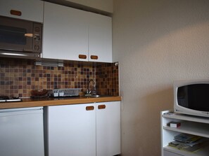Private kitchen - Studio cabin, pets welcome, panoramic view - 4 guests (Font-Romeu-Odeillo-Via)