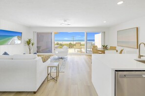 Smart TV - Gertrude's Siesta | Oceanview Penthouse | 1 min walk to Beach Path + Huge Terrace (Siesta Key)