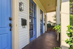 Exterior detail - Historic Uptown 5br- Great for Groups! (New Orleans)