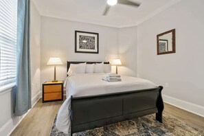 3 Schlafzimmer, Bügeleisen/Bügelbrett, WLAN, Bettwäsche