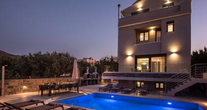 Marelina Luxury Villa 5 bedrooms with private pool