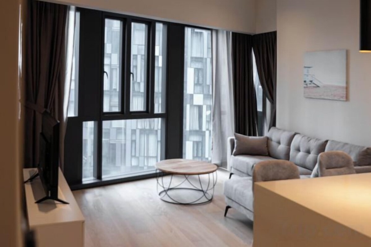 Living area | 55-inch Smart TV with digital channels