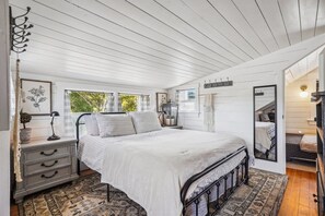 3 Schlafzimmer, Reisekinderbett, Internetzugang, Bettwäsche