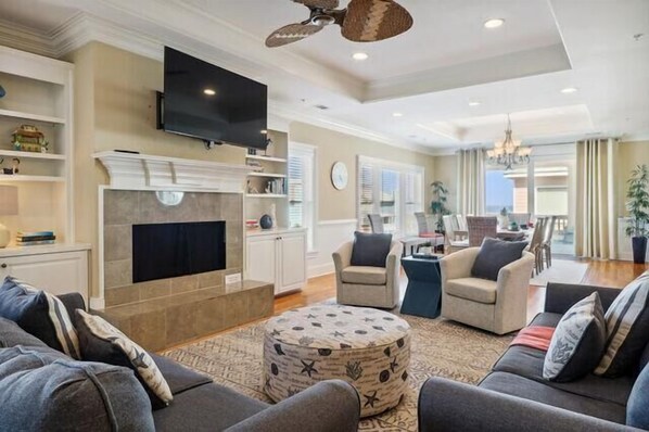 Smart TV, offices - The Tip of Tybee Townhouse (Tybee Island)