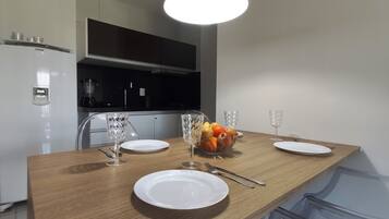 Family Apartment, 2 Bedrooms, Kitchen | Dining room