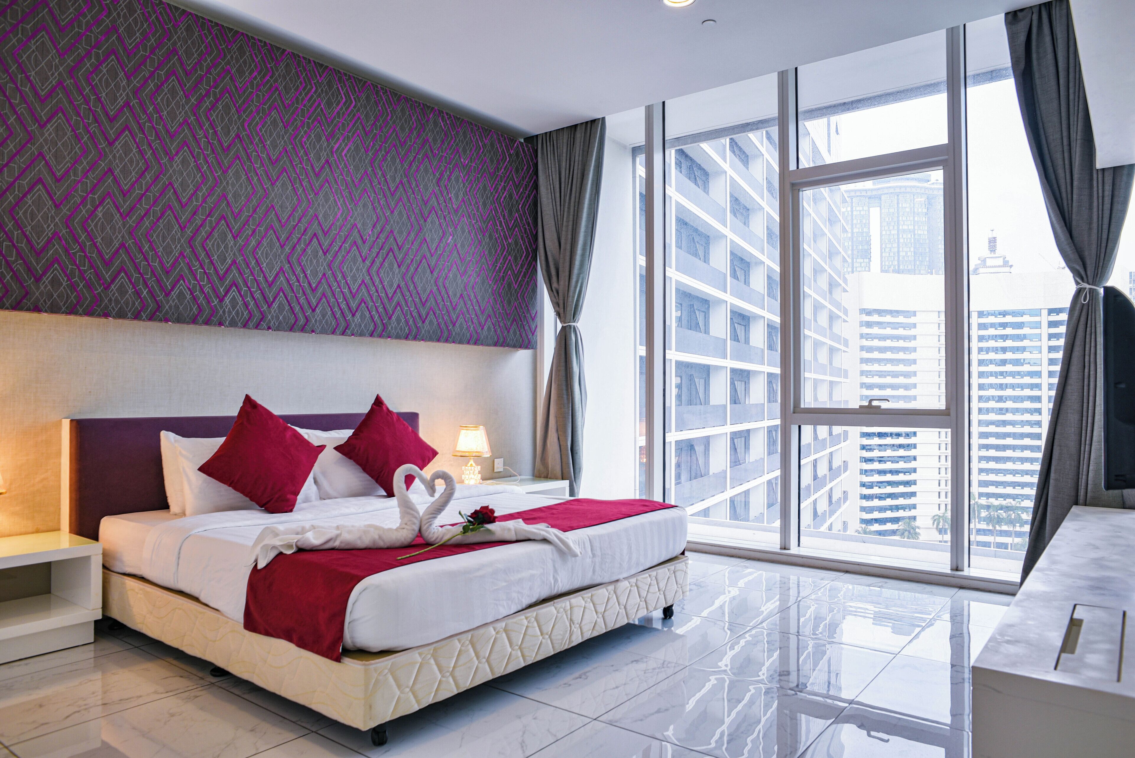 Luxury Suite | Peti besi dalam bilik, kalis bunyi, Wi-fi percuma, akses kerusi roda 