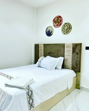 3 間睡房、熨斗/熨衫板、Wi-Fi、床單