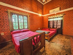 6 chambres, draps fournis