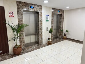 Interior - Furnished One bedroom Apartment at Green Nest
303 (Nairobi)