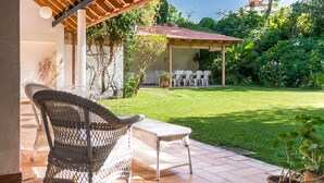 House | Garden view - Casa Magnolia by Vilvey Turismo (Mendoza)