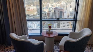 Twin Room City View | In-room safe, free WiFi, bed sheets