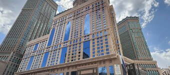 Al Safwah Hotel Tower 1