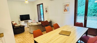 Maison paisible, 15 min du Futuroscope & Arena.