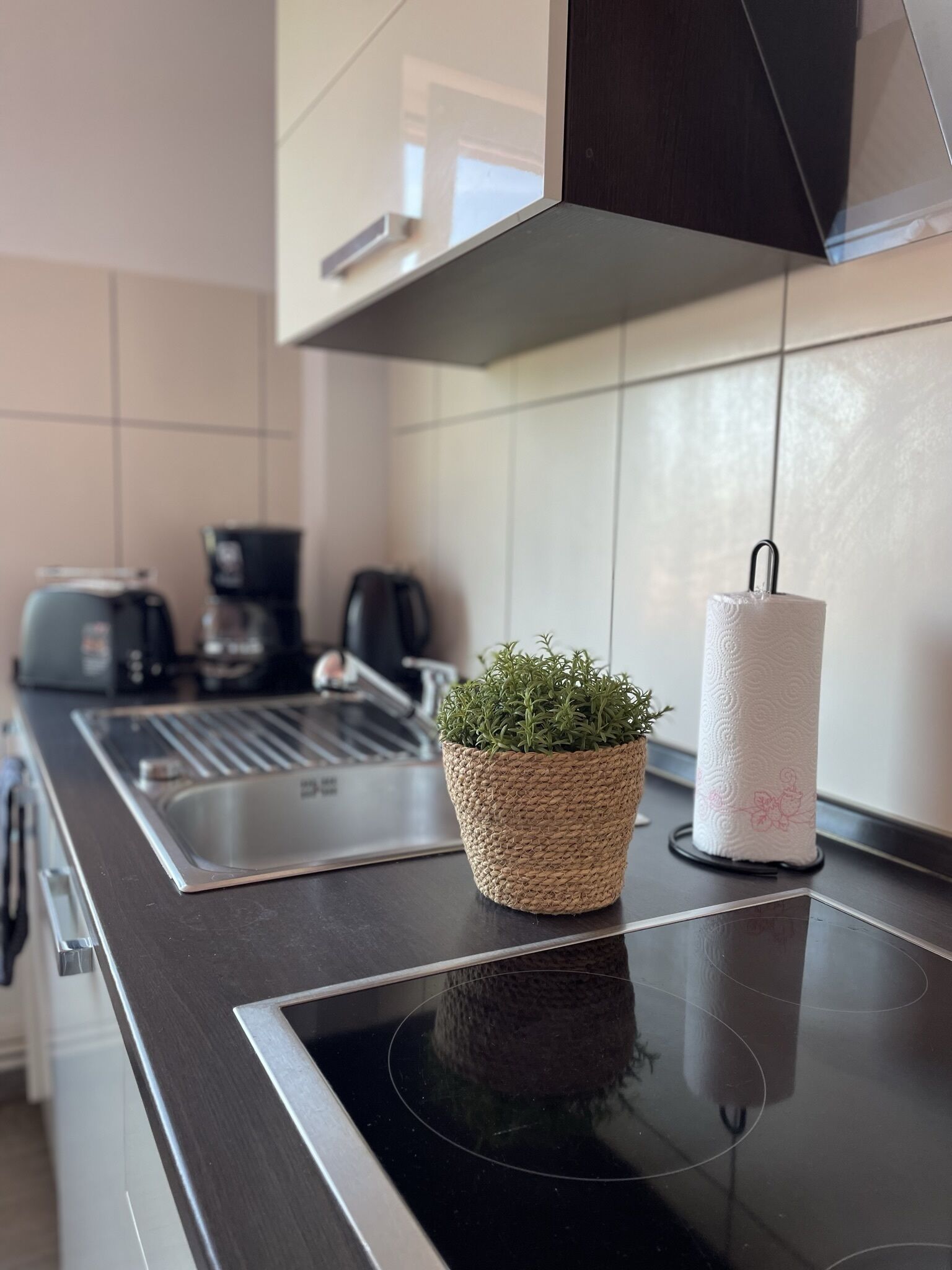 Comfort Apartment | Dapur peribadi | Peti sejuk, ketuhar, dapur, mesin basuh pinggan mangkuk 