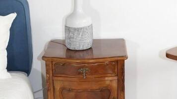 1 habitación, wifi y ropa de cama