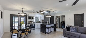 4-bedroom vacation home just 10 minutes from 5th Ave. and beach.