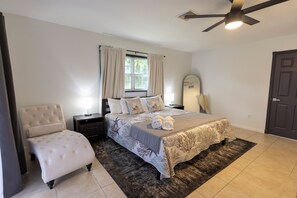 4 habitaciones, escritorio, cuna de viaje y wifi gratis 