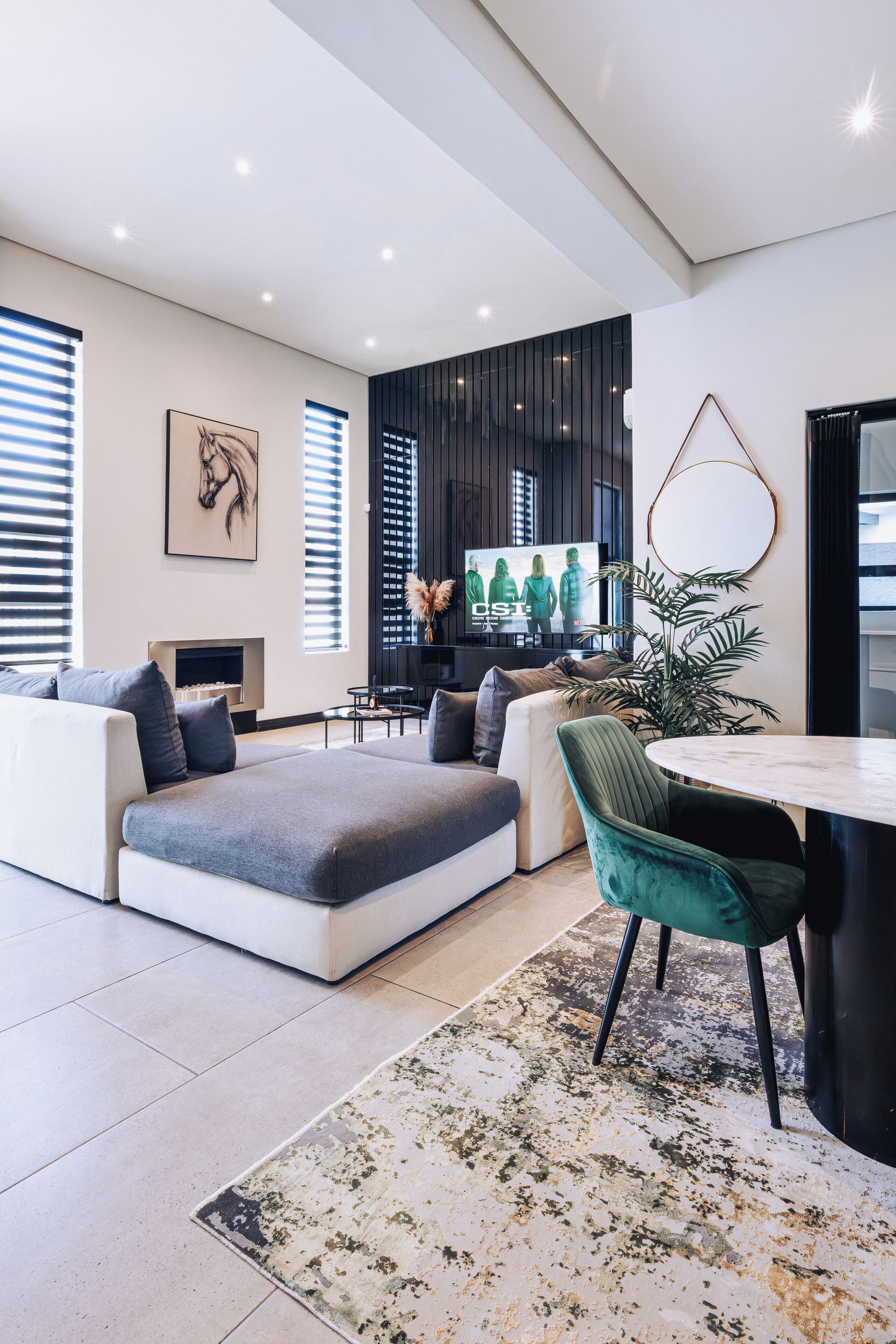 智能電視、壁爐