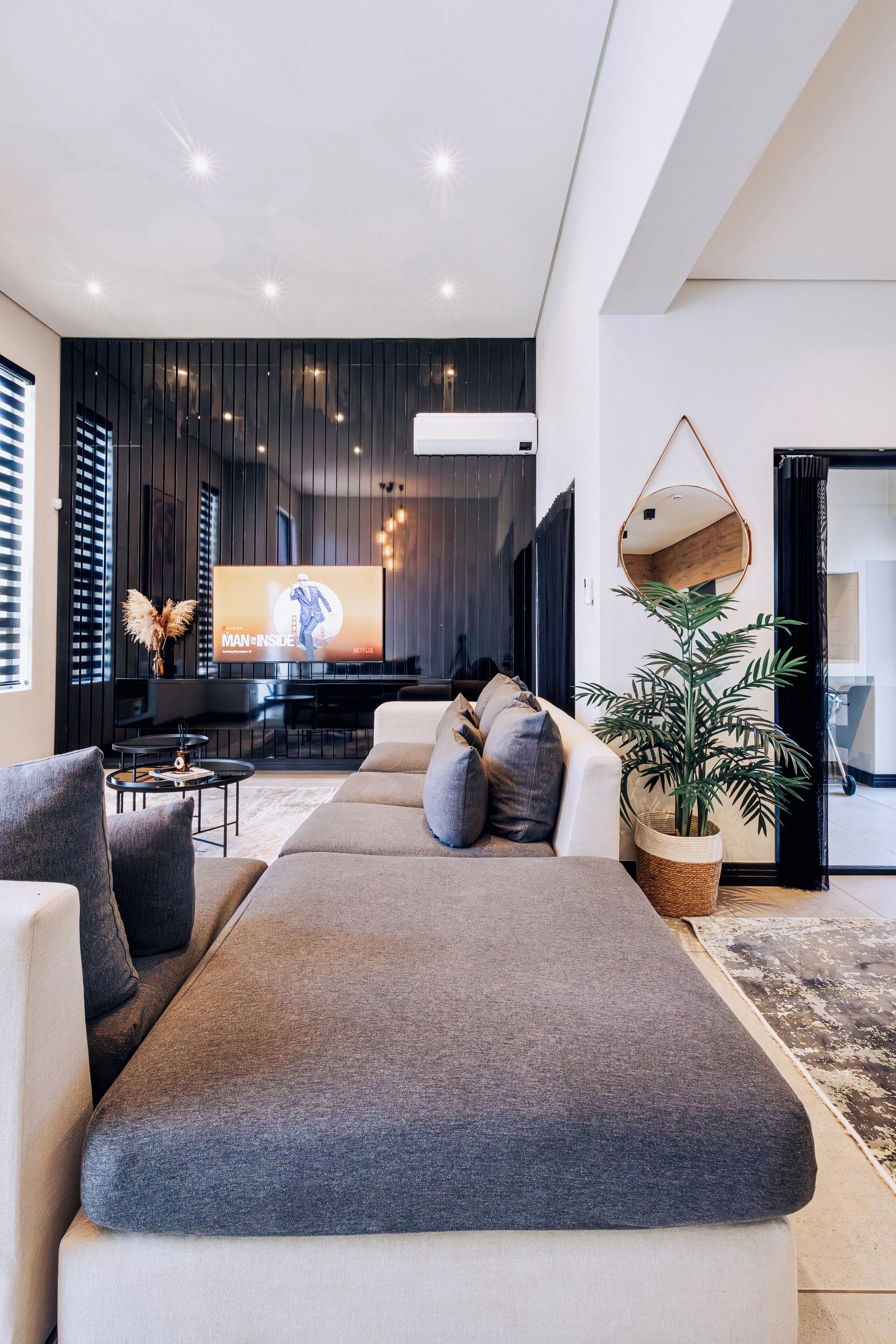 TV connectée, cheminée