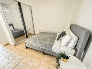 2 bedrooms, WiFi, bed sheets - Boulevard Park IV 107 (Mayagüez)
