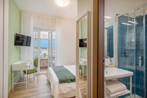 Single Room | Egyptian cotton sheets, premium bedding, desk, laptop workspace - Residenze Asproni Serviced Apartments (Cagliari)