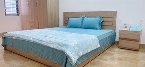 Egyptian cotton sheets, premium bedding, down comforters - ABC HOMESTAY (Hai Phong)