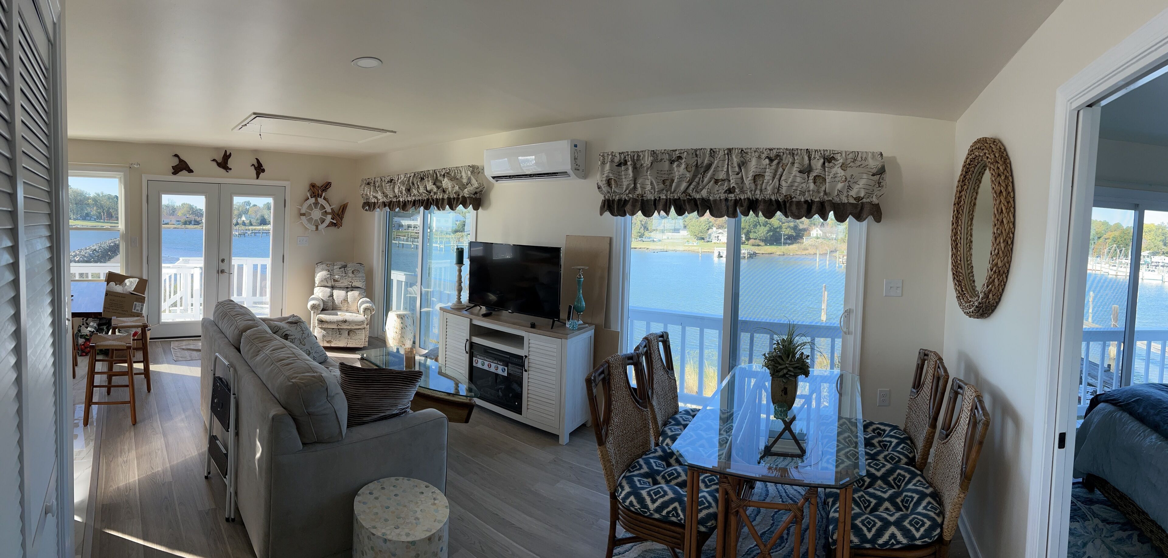 TV connectée, cheminée