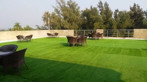 Rooftop terrace - Hotel Sea N Sand - Berries Group (Kanthi)