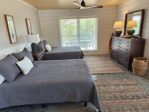2 chambres, fer et planche à repasser, Wi-Fi gratuit, draps fournis