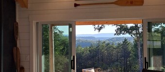 EXTRAORDINARY Home at Sky Hawk Ridge, a 185-acre Refuge next to Buffalo River