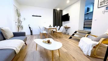 3 Schlafzimmer, BĂŒgeleisen/BĂŒgelbrett, Reisekinderbett, WLAN