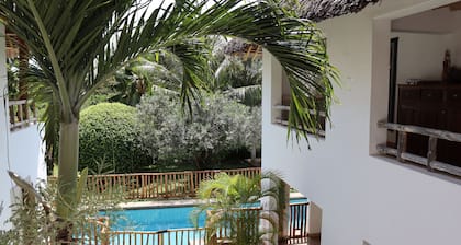 Okomos Private Villa, Diani Beach Kenya