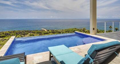 Stunning Oceanfront 5 Bed House with Infinity Pool