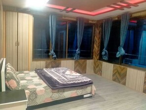 Deluxe-dobbeltværelse | Lydisolering, strygejern/strygebræt, gratis Wi-Fi