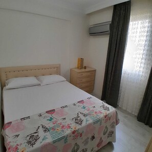 2 chambres, fer et planche à repasser, Wi-Fi, literie fournie