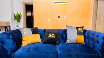 Executive Apartment | 1 bedroom, soundproofing, free WiFi