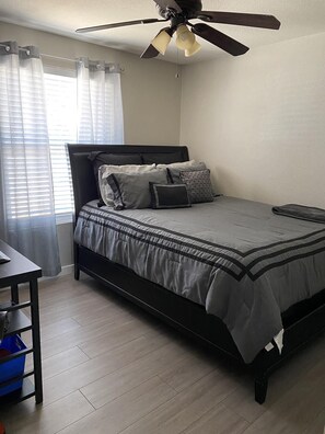4 chambres, Wi-Fi, draps fournis