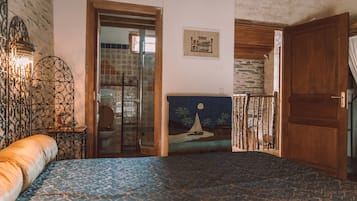 Habitación doble | Ropa de cama de alta calidad y decoración personalizada