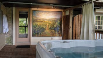 Bain à remous intérieur