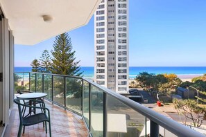 Property grounds - 5F Peninsula Summary: (Surfers Paradise)