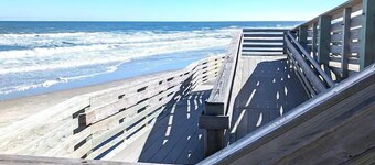 Newly built Contemporary
Coastal Villa